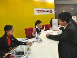 Lãi suất huy động đã giảm nhưng vẫn còn ở mức cao