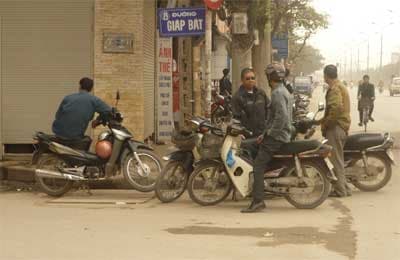Buồn vui... nghề xe ôm