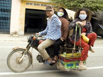 Chuẩn bị nghị định về tăng mức phạt vi phạm giao thông ở Hà Nội và TP.HCM