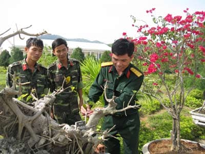 Mùa xuân với người lính canh trời