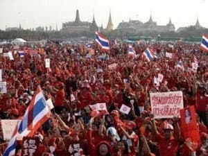 Lực lượng biểu tình đòi giải tán Hạ viện