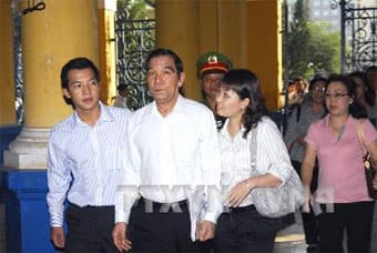 Xét xử phúc thẩm vụ sai phạm tại Ban quản lý dự án Đại lộ Đông – Tây (TP Hồ Chí Minh)