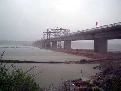 Thông xe kỹ  thuật cầu Ca Cút