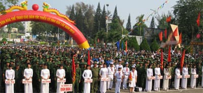 Ngày hội tòng quân ở Buôn Ma Thuột, Quảng Nam, Tiền Giang