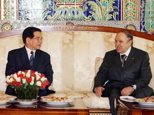 Việt Nam luôn coi Algeria là một đối tác ưu tiên