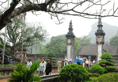 Cố đô Hoa Lư