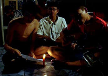 Sống không điện, người dân kêu trời!