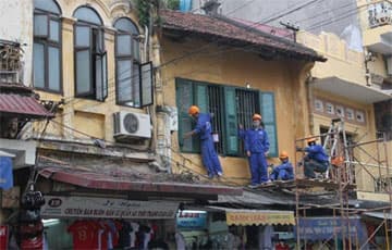 Có nên cả phố cùng một màu sơn?