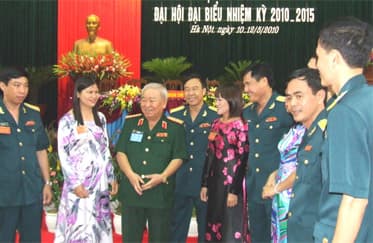 Đại tướng Lê Văn Dũng dự và chỉ đạo Đại hội Đảng bộ Đoàn B61