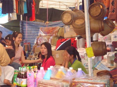 "Hàng Việt ở nông thôn": Nghe nhiều, thấy ít