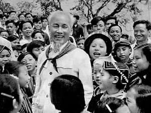 Báo Lào đăng bài viết về tư tưởng Hồ Chí Minh