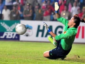 Tuyển nữ Việt Nam thua đậm 0-5 trước Trung Quốc