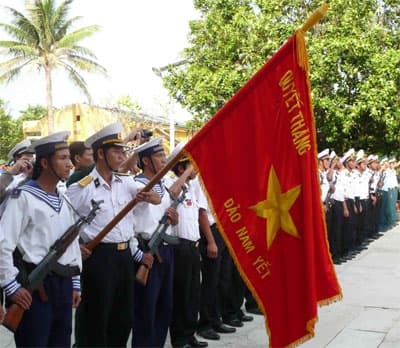 Hát Quốc ca ở Trường Sa