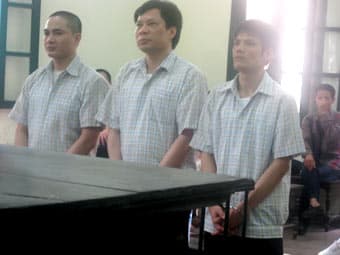 “Đại ca” cùng đàn em lĩnh án