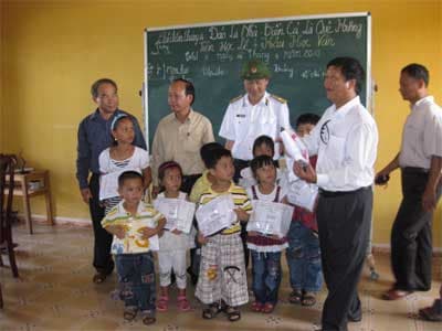 Thiếu trường, thiếu lớp, thiếu thầy cô