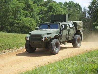 Quân đội Mỹ bắt đầu thử nghiệm xe thiết giáp hạng nhẹ JLTV