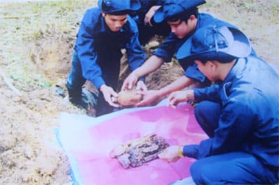 Nồi cháo trên đỉnh Cà Te