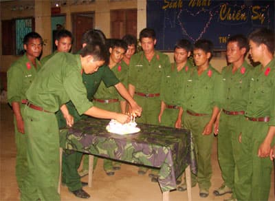 Nhảy hip hop ở Phân đội 304