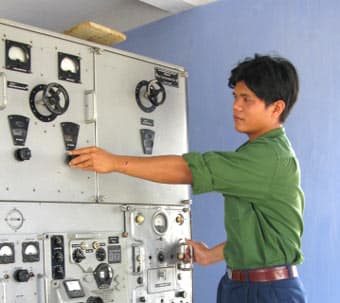 Chiến sĩ tay không bắt cướp