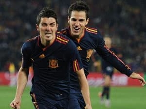 Arsenal chấp nhận để Cesc Fabregas về với Barca?