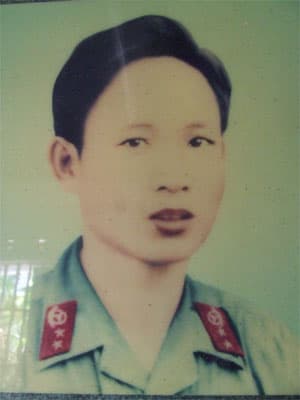Người anh hùng trong lòng đồng đội