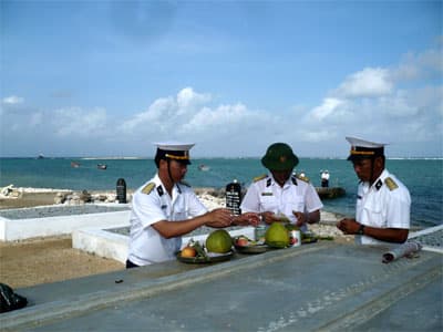 Những liệt sĩ trẻ nằm lại Trường Sa