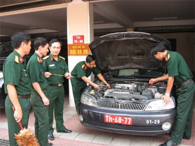 Trong xe có một trái tim