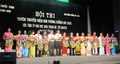 Hội thi tuyên truyền viên giỏi phòng, chống HIV/AIDS khu vực Nam Trung Bộ - Tây Nguyên