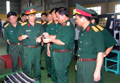 Nâng cao năng lực lãnh đạo, xây dựng Đảng bộ Tổng cục Công nghiệp Quốc phòng vững mạnh
