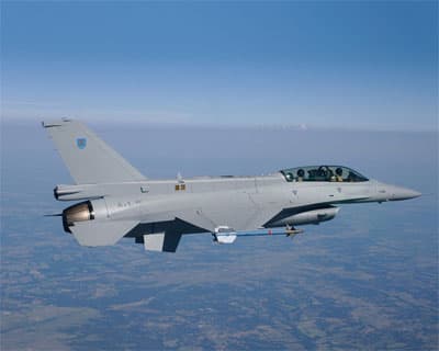 Oman quyết định chọn F-16 C/D Block 50 thay vì Eurofighter Typhoon