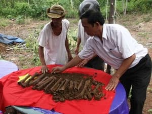 Quảng Trị phát hiện một hố chôn có nhiều hài cốt