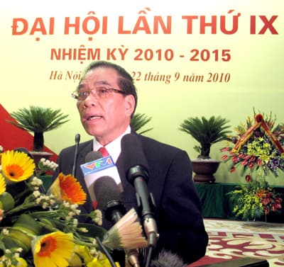 Thực hiện thắng lợi đường lối, nhiệm vụ cách mạng của Đảng là nhiệm vụ duy nhất của Quân đội (*)