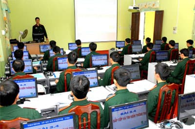 Nơi ấy, “trồng người”