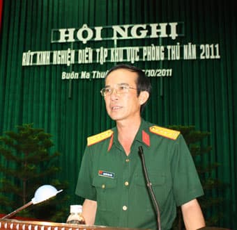 Rút kinh nghiệm Diễn tập khu vực phòng thủ năm 2011