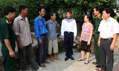 Giải bài toán thiếu nguồn tuyển quân trên địa bàn Quân khu 3 (Bài 2)
