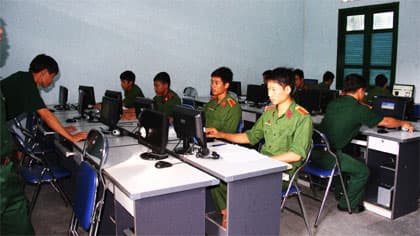 Đổi mới giáo dục - đào tạo theo hướng chuẩn hóa, hiện đại hóa