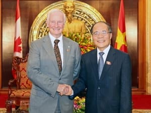 Hoạt động của Toàn quyền Ca-na-đa tại Hà Nội