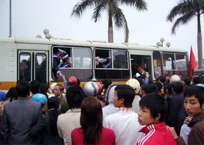 Tạo nguồn tuyển quân vững chắc, có chất lượng