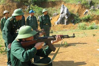 Huấn luyện sát nhiệm vụ, chú trọng học bù, học vét