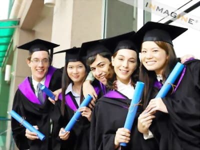 Sinh viên nhận Học bổng Phát triển Australia sẵn sàng lên đường du học