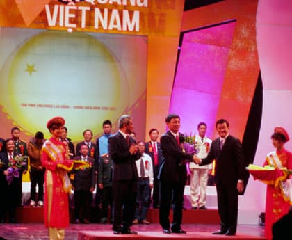 21 tập thể, cá nhân được vinh danh trong “Vinh quang Việt Nam 2011”