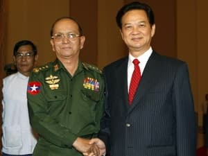 Thủ tướng Nguyễn Tấn Dũng lên đường đi thăm chính thức Mi-an-ma và dự GMS-4