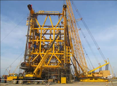 Vietsovpetro dựng thành công chân đế có độ sâu lớn nhất Việt Nam