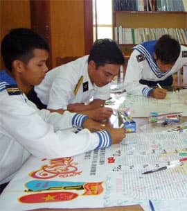 Báo tường ở Trường Sa