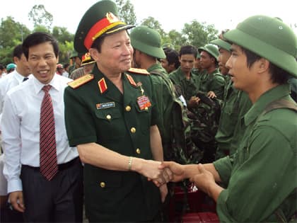 “Tổ quốc gọi, thanh niên Huế sẵn sàng!”