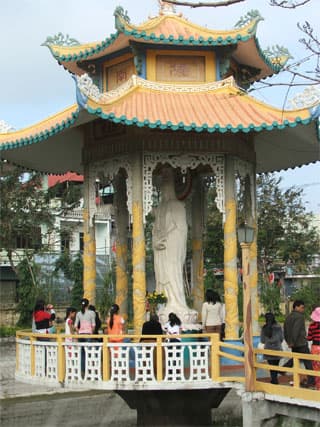Phú Yên tưng bừng không khí Tết