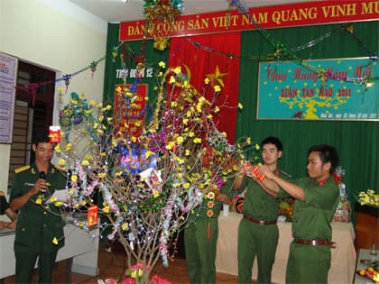 Giao thừa cùng... “vũ trụ"