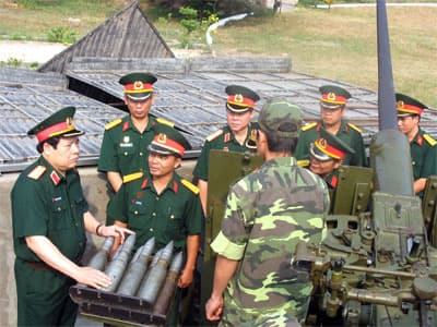 Đại tướng Phùng Quang Thanh thăm và kiểm tra công tác SSCĐ tại Binh đoàn Cửu Long