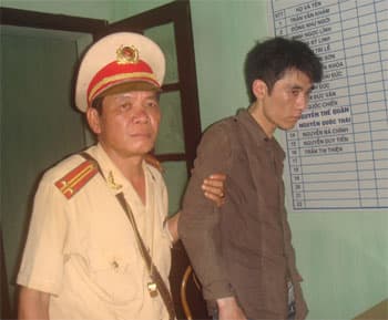 Cảnh sát giao thông bắt cướp