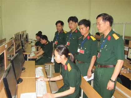 Đánh giá chất lượng cơ sở kỹ thuật và trình độ của cán bộ quản lý